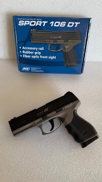 Afbeelding 3 van 4 stuks veer pistolen te koop