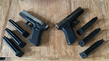 Image 2 for Glock 18c AKIMBO