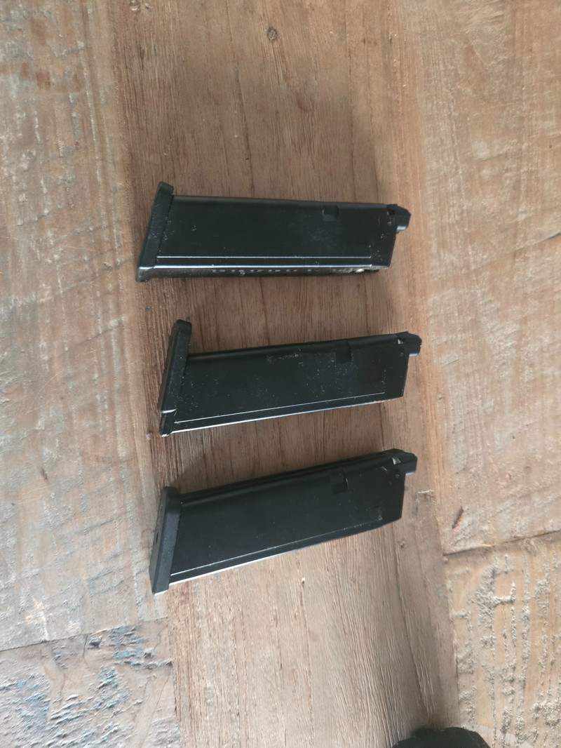 Bild 1 für 3 Glock /Aap mags te koop
