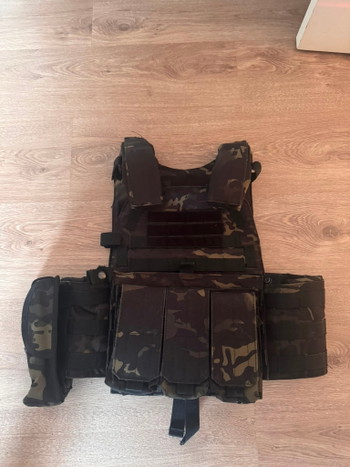 Imagen 2 de Chaleco Multicam Black