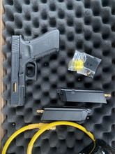 Imagen para Glock 17 zwart op hPa