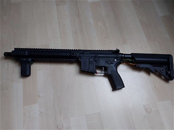 Image 2 for Specna Arms M4 edge