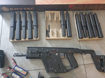Bild 3 für krytac kriss vector met 13 mags , en alles wat je nodig hebt