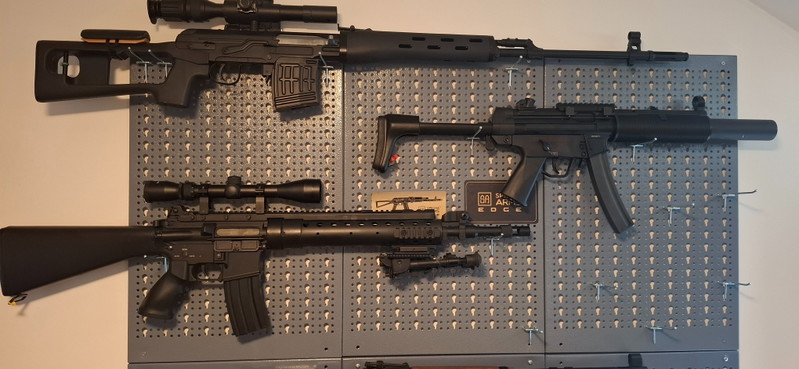 Image 1 for Diverse replica's