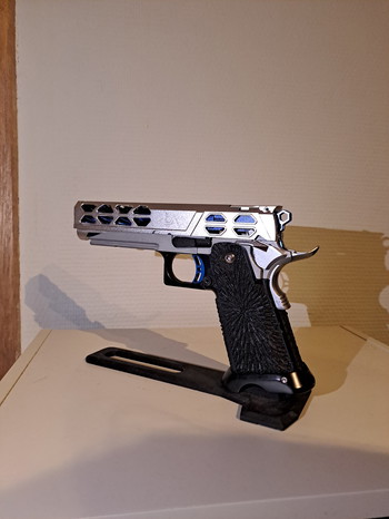 Bild 3 für Silver and blue custom 5.1 hi capa