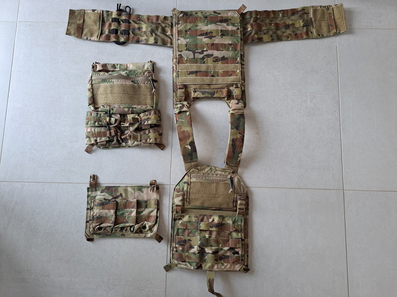 Image 1 for LBX Armatus II Plate Carrier set in Multicam