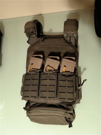 Afbeelding 2 van Tactical vest / plate carrier ranger green