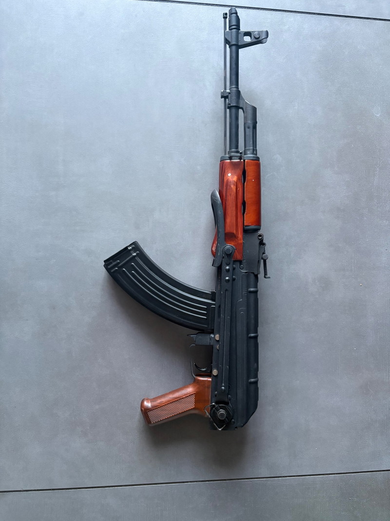 Imagen 1 de Ak 47
