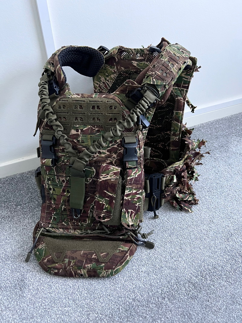 Afbeelding 1 van Vest helm bril belt complete set