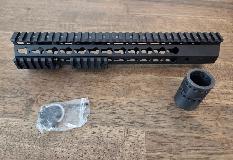 Image 1 for Hand Guard Keymod Slim 12 Inches for M4