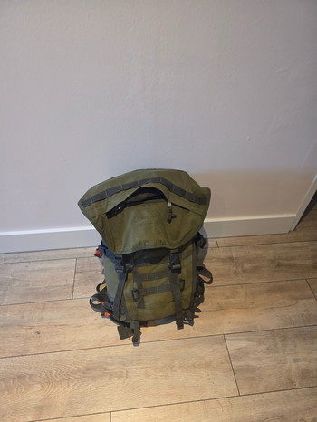 Bild 2 für Berghouse 60 liter rugzak met daypaks
