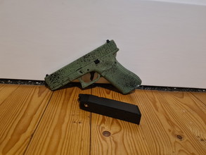 Imagen para Glock + Magazijn + Custom paint