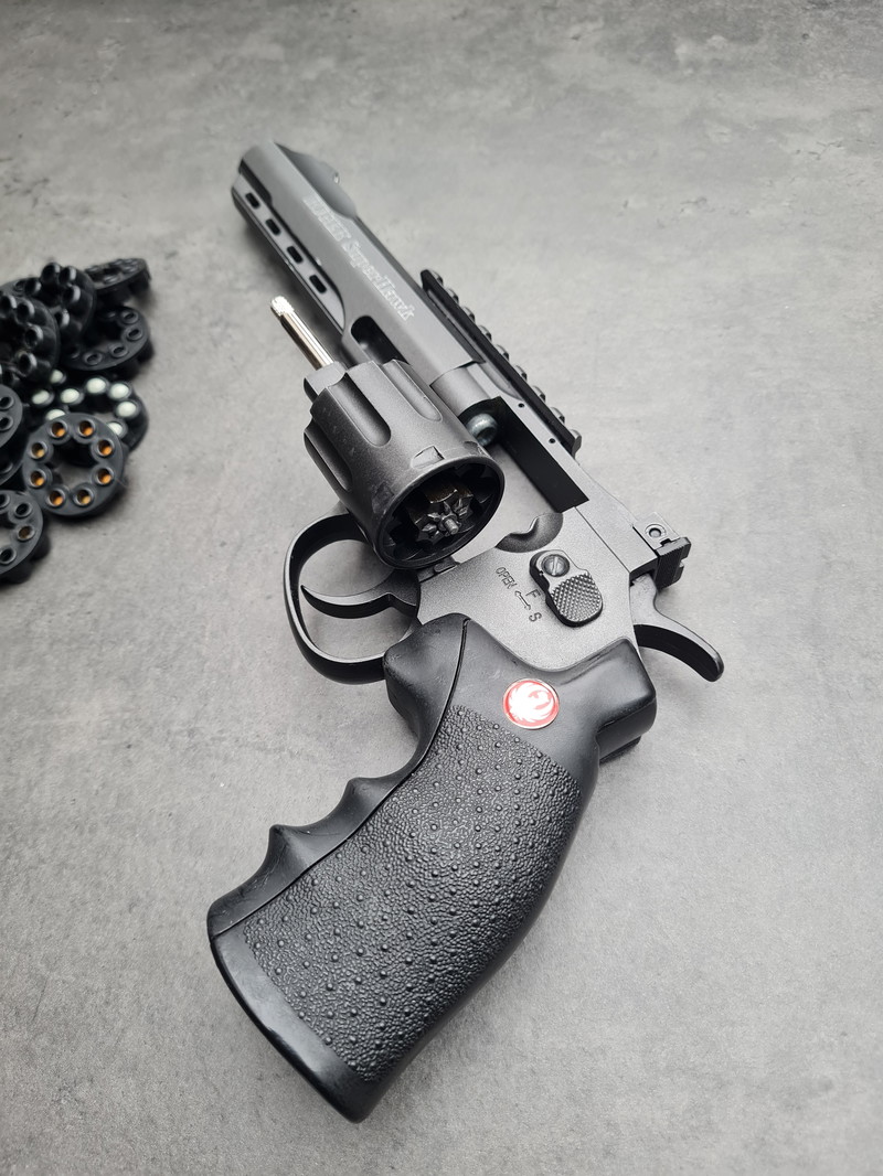 Afbeelding 1 van Ruger revolver co2