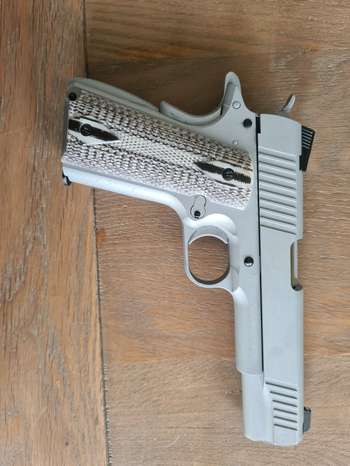 Image 2 pour Dan wesson 1911 valor