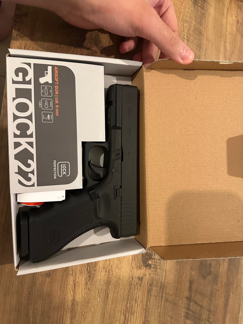 Image 1 pour Glock 22 Gen4 CO2 Umarex NEUF JAMAIS UTILISE