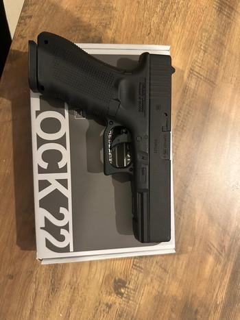 Image 2 pour Glock 22 Gen4 CO2 Umarex NEUF JAMAIS UTILISE