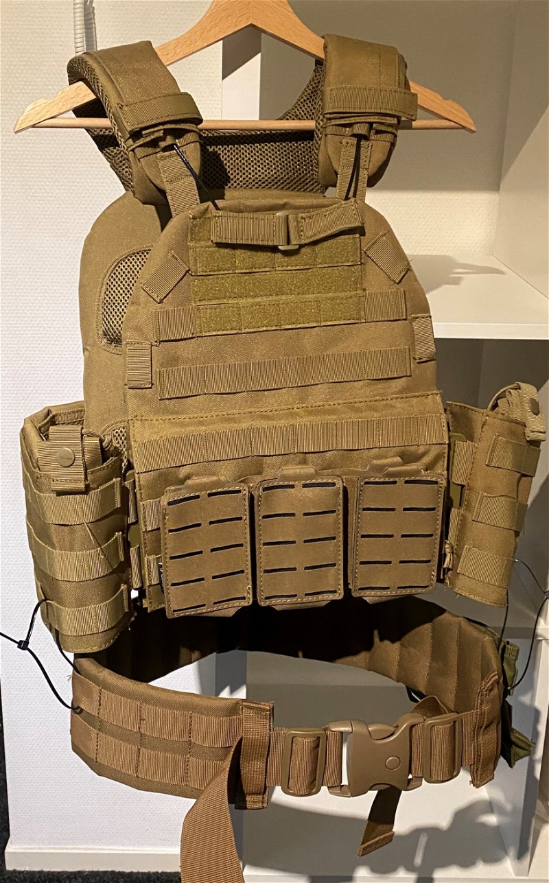 Image 1 for Plate carrier met molle riem