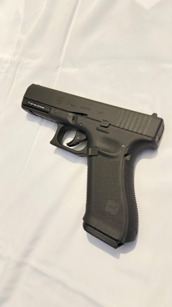 Imagen 2 de Umarex Glock 17 Gen5 + Glock 18C GBB (bundel / los mogelijk)