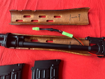 Afbeelding 4 van Cyma SVD Dragunov metal + real wood met PSO-1 scope en 4 mags