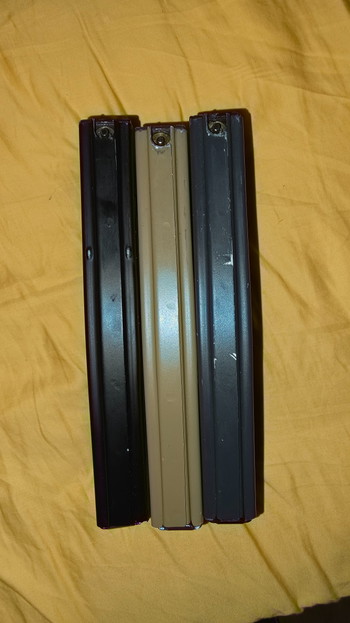 Image 4 for WE M16A3 GBBR with 3 mags (1 working)