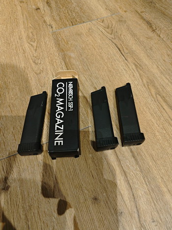 Image 5 for Novritsch ssp1+ holster+ mags+ granade+ helmet