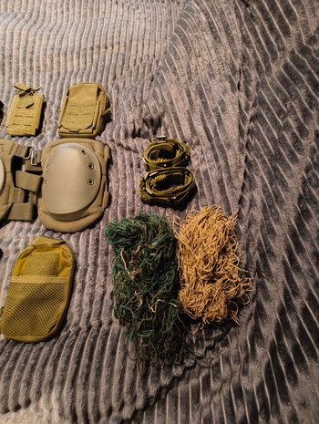 Imagen 4 de Pouches, kiebescherming, flask, gun camouflage