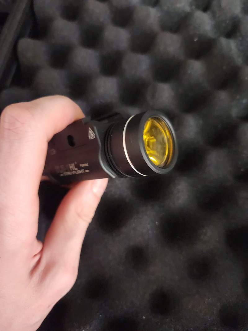 Imagen 1 de TLR-1 HL Streamlight yellow clone