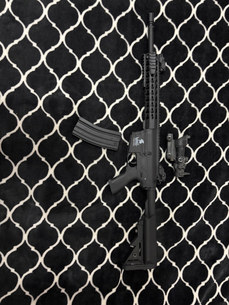 Image 1 pour Zo goed als nieuw M4A4