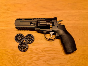 Imagen para Elite Force H8R Co2 Revolver | 3 mags!