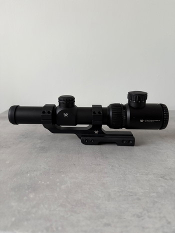 Image 2 pour Vortex Crossfire II (1-4x24) & Vortex Cantilever Mount
