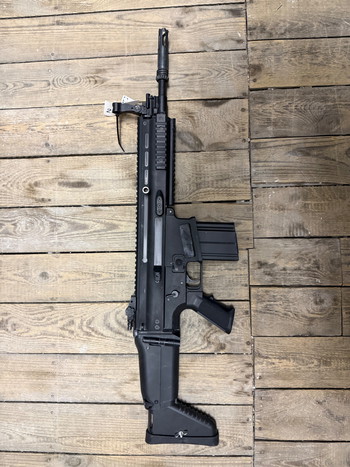 Image 3 pour M4 and SCAR-H