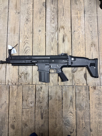 Image 4 pour M4 and SCAR-H