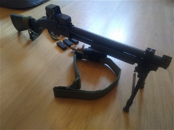 Image 4 for (Leuven, BE) AGM MP300A hopup spring shotgun + 3x 15rds mag + verschillende ris rails + bipod + 2x dummy red dots + 2 to 1 point sling + sling mount + riem met mag pouches