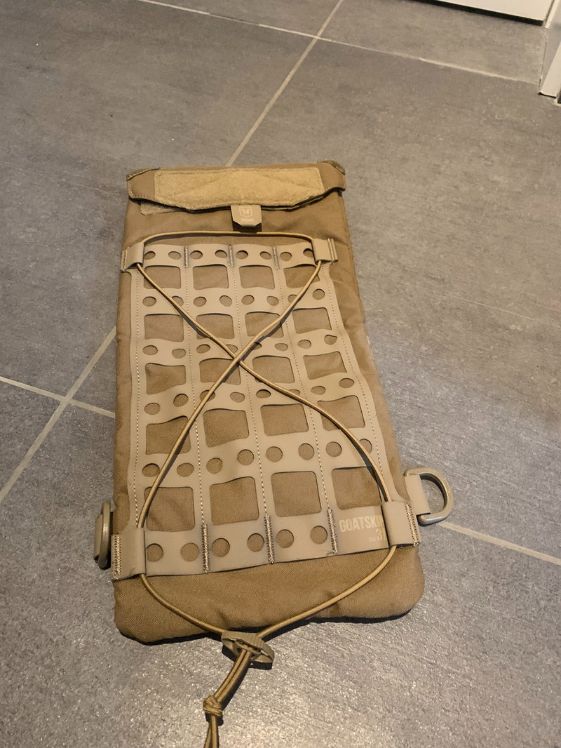 Afbeelding 1 van HUSAR goatskin voor hydratation