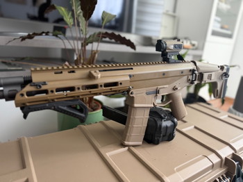 Image 2 for WE MSK + 5 GBB Mags