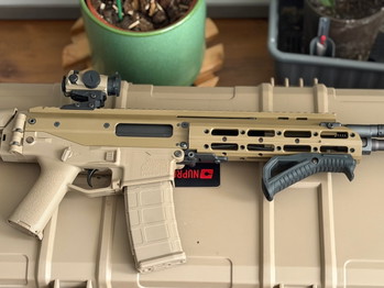 Image 6 for WE MSK + 5 GBB Mags