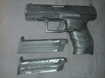 Image 4 pour Umarex Walther PPQ M2 3 magazijnen, lamp en spare baseplates