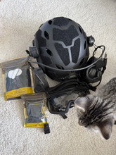Imagen para TCA AGC Comtac III Headset (with FAST helmet)