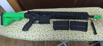 Bild 2 für HK 417 Replica (Golden Eagle E6902M Black)