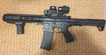 Image 4 for ARP 556 met G&P CQB SAI handguard.+eotech holo plus magnifier