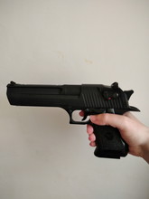 Afbeelding van Desert Eagle blowback mit Extras dabei ! neu Wertigkeit Kugeln 6mm Blowback mit verschiedenen Kugeln und Gas und Öl