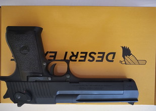 Imagen para Desert Eagle 6mm Blowback mit verschiedenen Kugeln und Gas