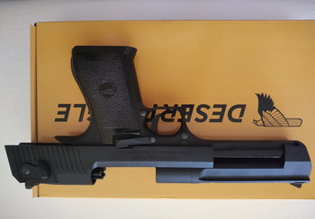 Imagen 2 de Desert Eagle 6mm Blowback mit verschiedenen Kugeln und Gas