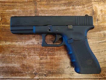 Image 3 for Umarex Glock 17 gen 4 GBB pistool met holster
