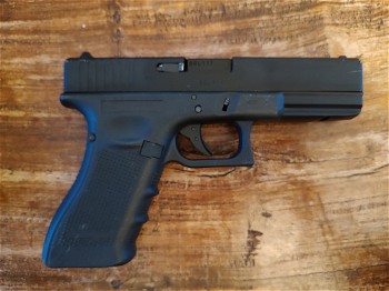 Image 4 for Umarex Glock 17 gen 4 GBB pistool met holster
