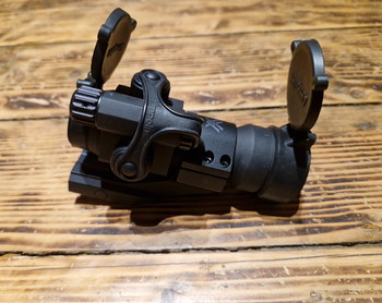 Imagen 4 de Aimpoint CompML2 4MAO