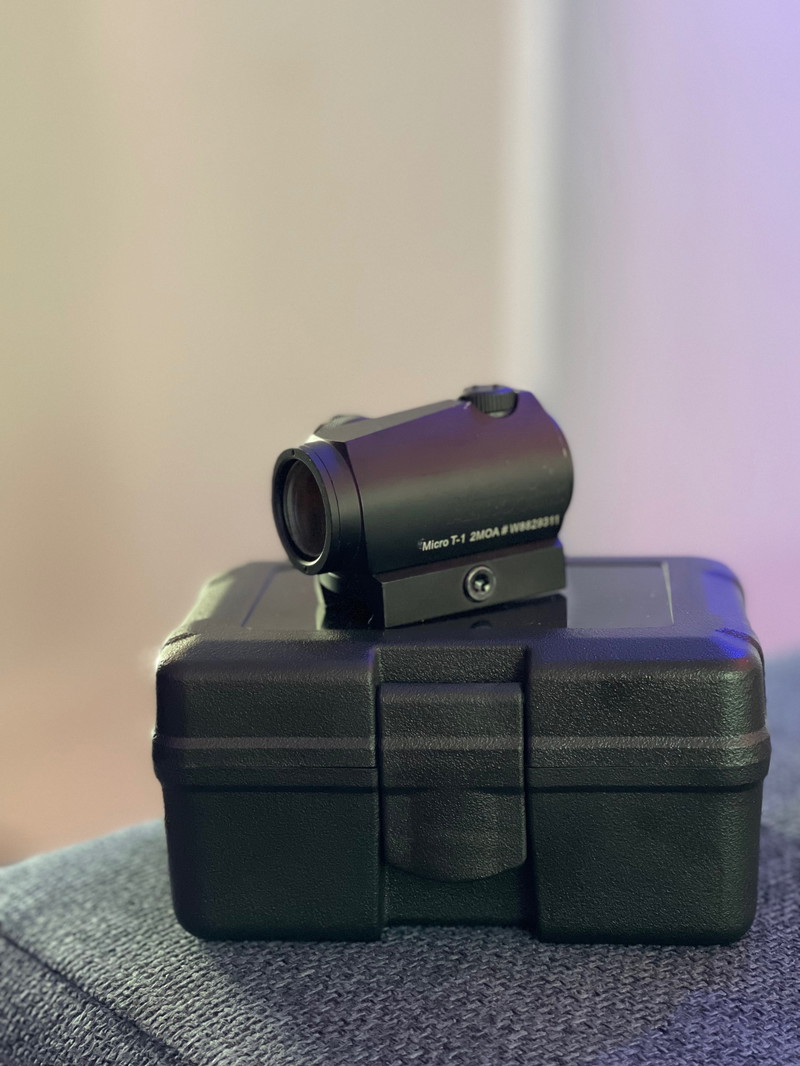Image 1 for Aimpoint micro T1 replica