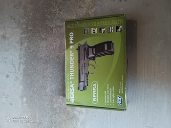 Image 2 pour Bersa thunder met lekkage co2