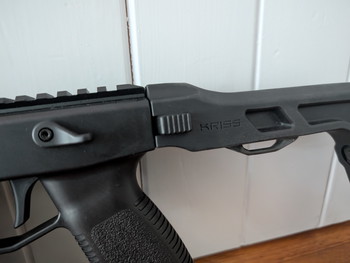 Imagen 2 de Prachtige KRISS Vector in de unieke 2 kleurige versie