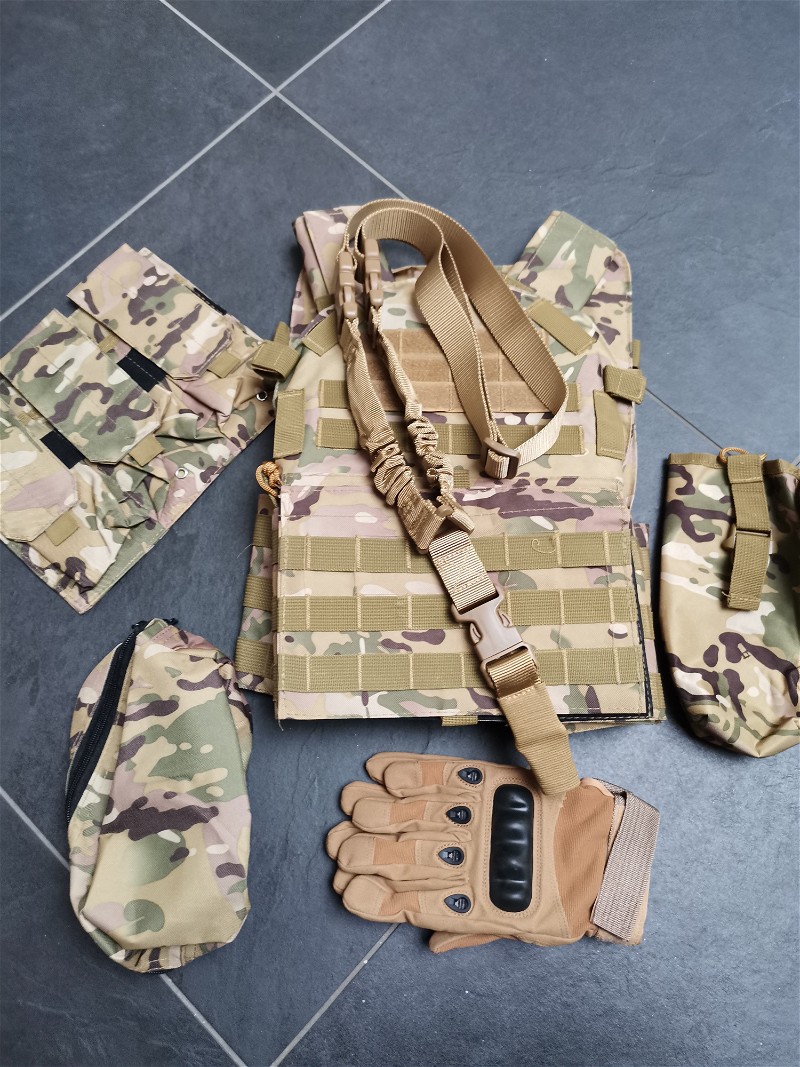 Image 1 for Nieuwe plate carrier + extras